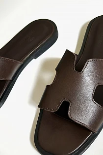 NIKOLE CHOCO