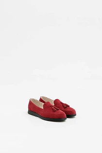 Hilari ks red