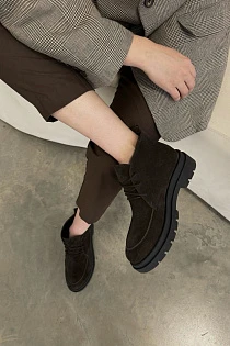 Mini brown