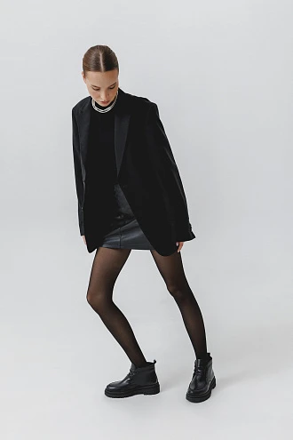 Mini black