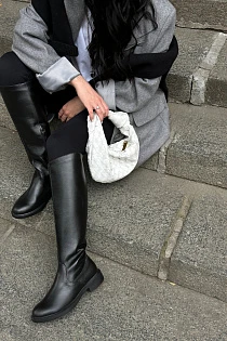 Olivia black