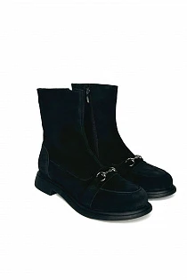 Bekka v.black