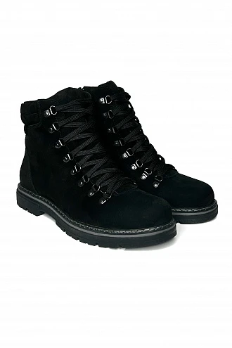 HIKERS V. BLACK 