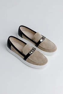 MIA SAND