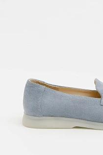 Hilari ks blue