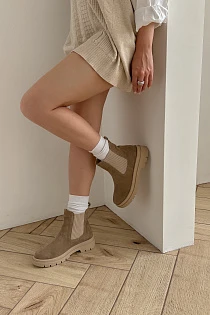 Gloria muton