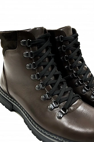 HIKERS BROWN
