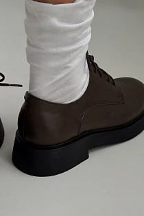 LEKSI BROWN