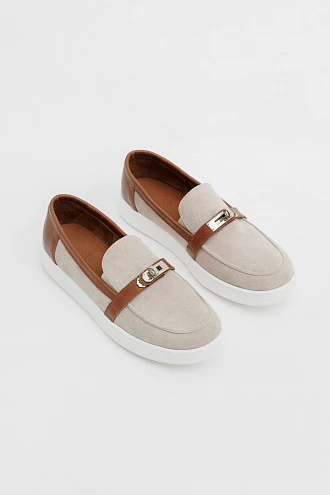 MIA BEIGE LAMA