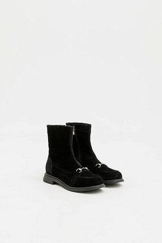 Bekka v.black