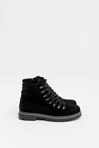 HIKERS V. BLACK 