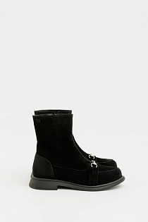 Bekka v.black